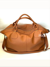 Carica l&#39;immagine nel visualizzatore di Gallery, Borsone da viaggio piccolo in pelle
